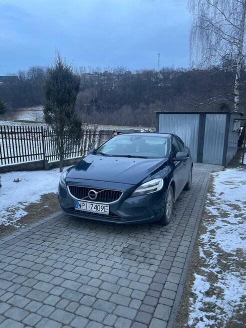 Volvo V40 2016 | Bogate wyposażenie + 2 komplety kół Limanowa - zdjęcie 2