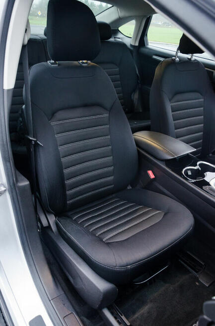 Ford Fusion 2.5 – Benzyna + LPG – Pancerny silnik – Automat Głogów - zdjęcie 9