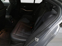 BMW 330 Komorniki - zdjęcie 12
