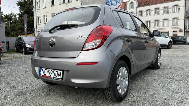 Hyundai i20 Benzyna Zarejestrowany Ubezpieczony Elbląg - zdjęcie 3