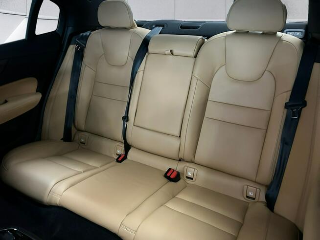 Volvo S60 B5(B) AWD Ultimate Dark Tychy - zdjęcie 6