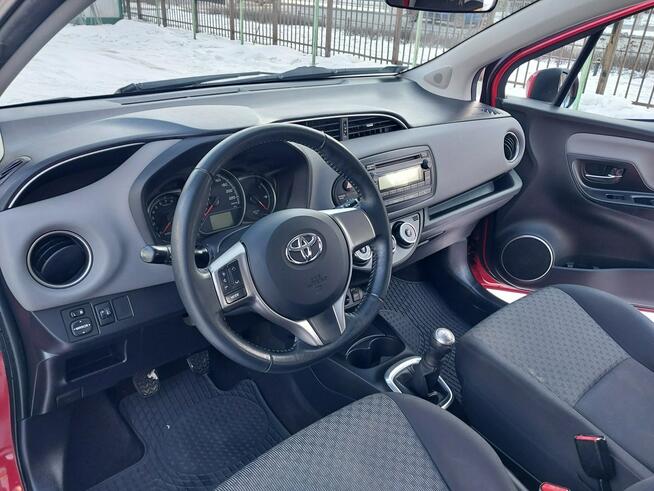 Toyota Yaris SALON PL  pierwszy właściciel  81 tys. km. + serwis ASO Warszawa - zdjęcie 10