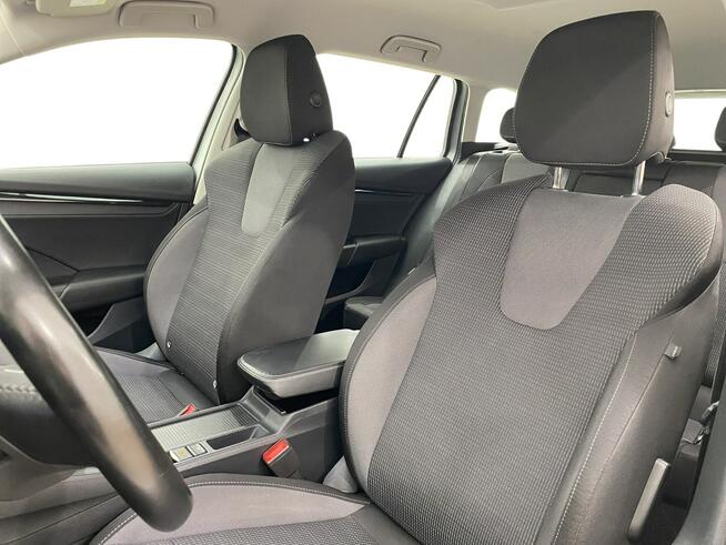 Skoda Octavia 2.0 TDI Ambition Kombi Warszawa - zdjęcie 10