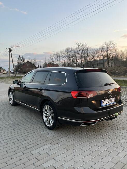 Sprzedam Volkswagen Passat 2.0 TDI SCR DSG7 Elegance Lift Mo Brudzew - zdjęcie 3