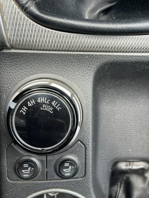 Mitsubishi L200 4x4 Klimatronik Podgrzewanie Kamera HAK Gliwice - zdjęcie 12