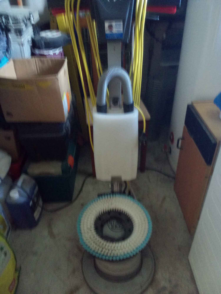 Numatic NLL 332 Ostrołęka - zdjęcie 2