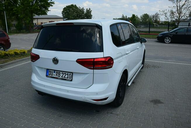 Volkswagen Touran 2.0TDI Automat 2016r Oryginał Lakier Sprowadzony Majdan Sieniawski - zdjęcie 11