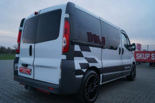 Opel Vivaro 9 osob. Hak NAVI 2,0 115 KM Doinwestowany Zadbany Goczałkowice-Zdrój - zdjęcie 8