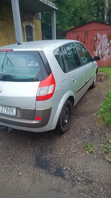 Syndyk sprzeda Renault Megane Scenic, 2006 r, 370 tys. przeb Wałbrzych - zdjęcie 6