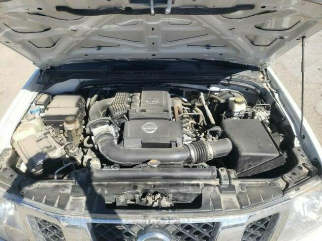 Nissan Frontier 2019, 4.0L, od ubezpieczalni Warszawa - zdjęcie 7