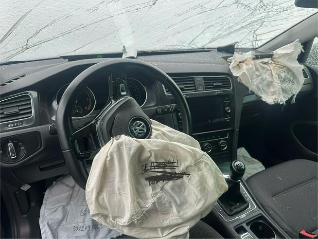 Golf VII 2.0 TDI-150KM Klima Navi Panorama kamera 85520km 2018 Syców - zdjęcie 9