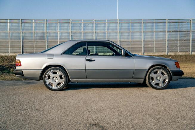 Mercedes Benz E320 W124 Coupe Warszawa - zdjęcie 7