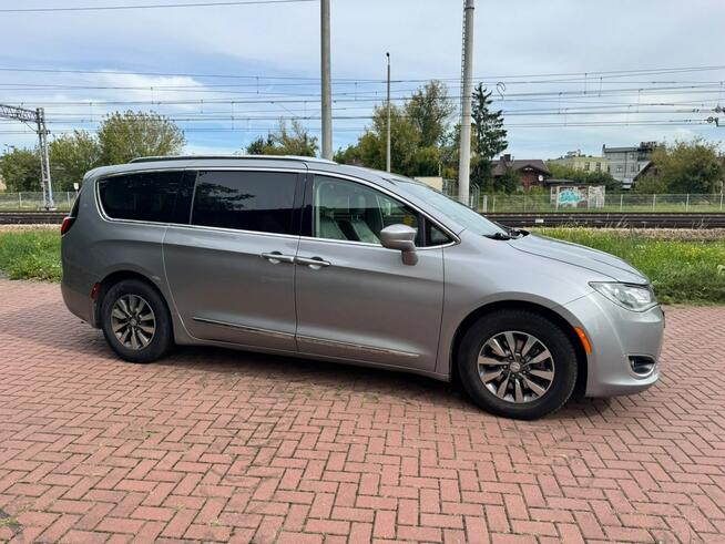 Chrysler Pacifica Jasny środek/Telewizory/3.6 v6/Bogate wypiosażenie Siedlce - zdjęcie 6