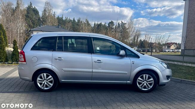 Opel Zafira 1.6 benz*115KM*7 Osobowy Ostrów Mazowiecka - zdjęcie 6