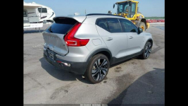 Volvo XC 40 ULTIMATE DARK THEME / AWD / B5 / niski przebieg Białystok - zdjęcie 4