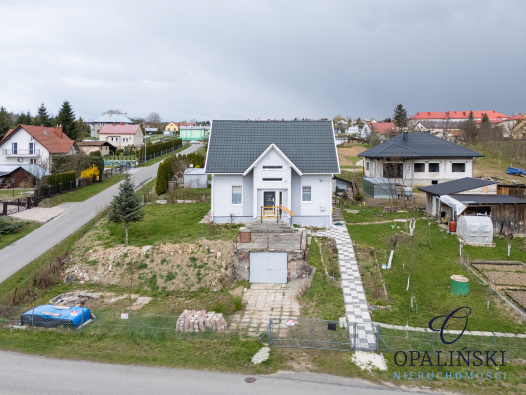 Dom po kapitalnym remoncie | działka 11 ar Pruchnik - zdjęcie 6