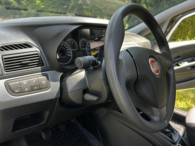 Fiat Grande Punto 2011 / Super Stan / Klimatyzacja Psie Pole - zdjęcie 5