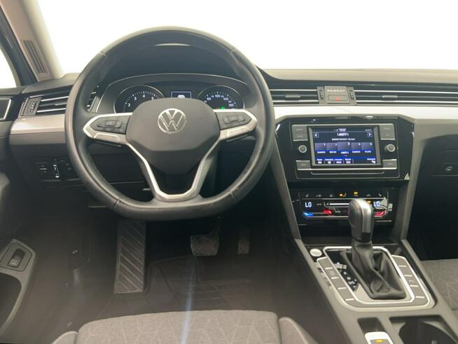 Volkswagen Passat 1.5 TSI EVO Business DSG Kombi Warszawa - zdjęcie 9