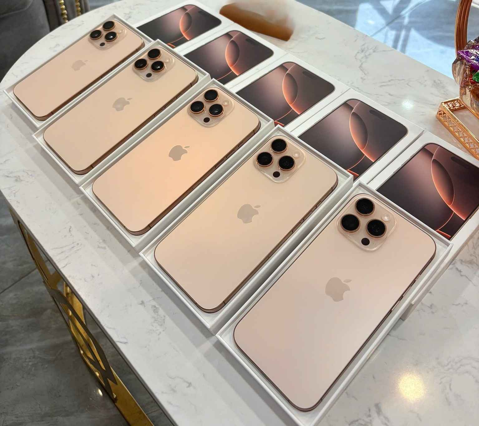 Apple iPhone 16 Pro Max, iPhone 16 Pro, iPhone 17 Pro Max ,17 Pro Fabryczna - zdjęcie 1