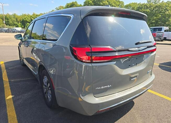 Chrysler Pacifica LIMITED / Hybryda / niski przebieg Tarnów - zdjęcie 5