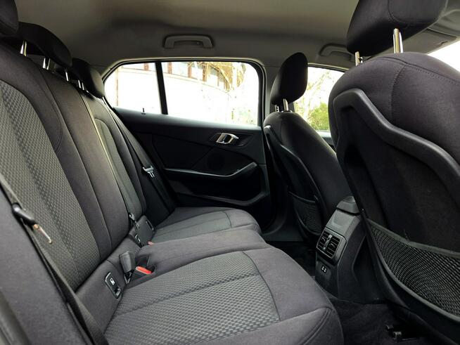 BMW 118 F40 1.5 Benz. 136KM 2020 r PL Salon, LED, Automat Tychy - zdjęcie 11