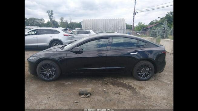 Tesla Model 3 AWD / DUAL MOTOR / LONG RANGE / niski przebieg Częstochowa - zdjęcie 7