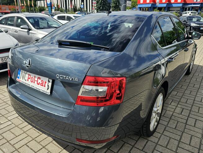 Škoda Octavia car play, nawigacja,grzane fotele, alu 17, tempomat Olsztyn - zdjęcie 10