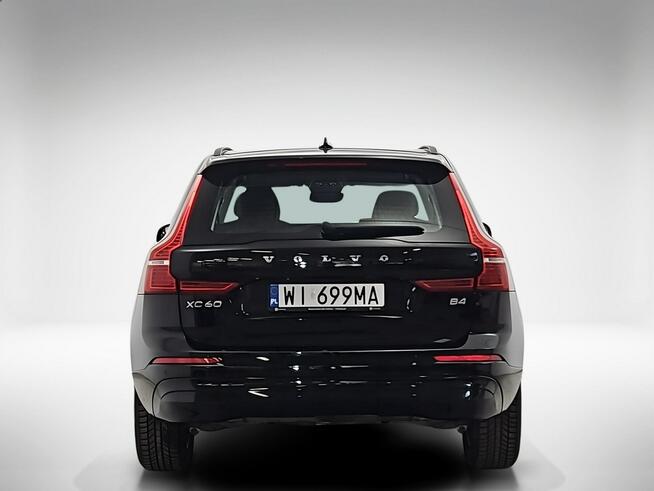 Volvo XC 60 B4 D Core aut  ! Z Polskiego Salonu ! Faktura VAT ! Warszawa - zdjęcie 4
