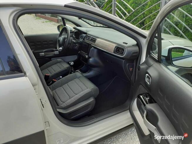 Citroen C3 III 1.2 PureTech GPF Shine S&amp;S Wałdowo Szlacheckie - zdjęcie 10