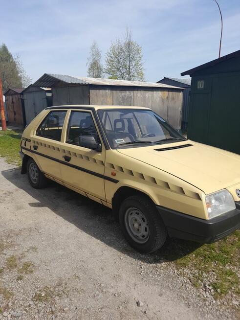 Sprzedam Skoda Favorit 1.3 135l Nowa Dęba - zdjęcie 2