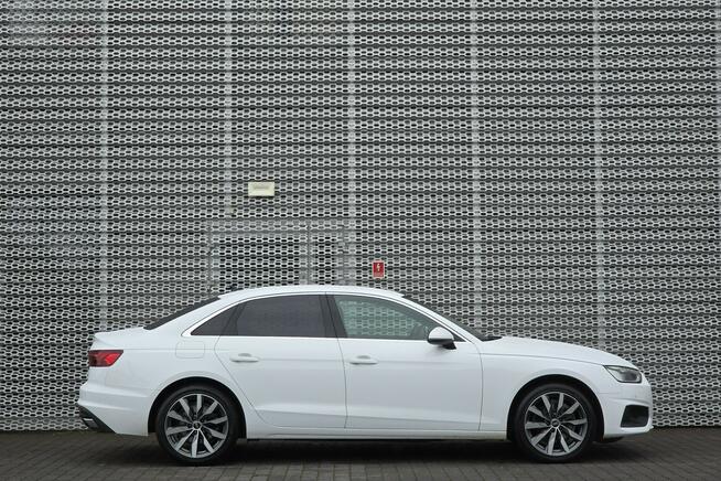 Audi A4 35_TFSI_150KM_S-tronic_BangOlufsen_Asystenci_Kamera_Virtual_ Toruń - zdjęcie 4