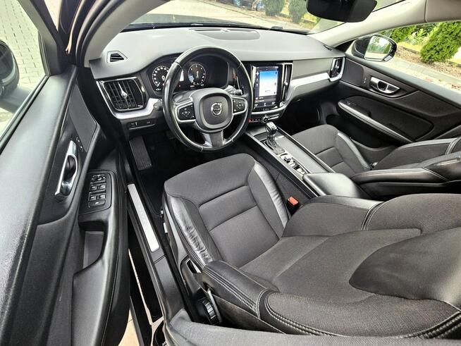 Volvo V60 Navi. KlimaTronik, El. Klapa, Android, Pdc. Serwis GWARANCJA Zagórze - zdjęcie 8
