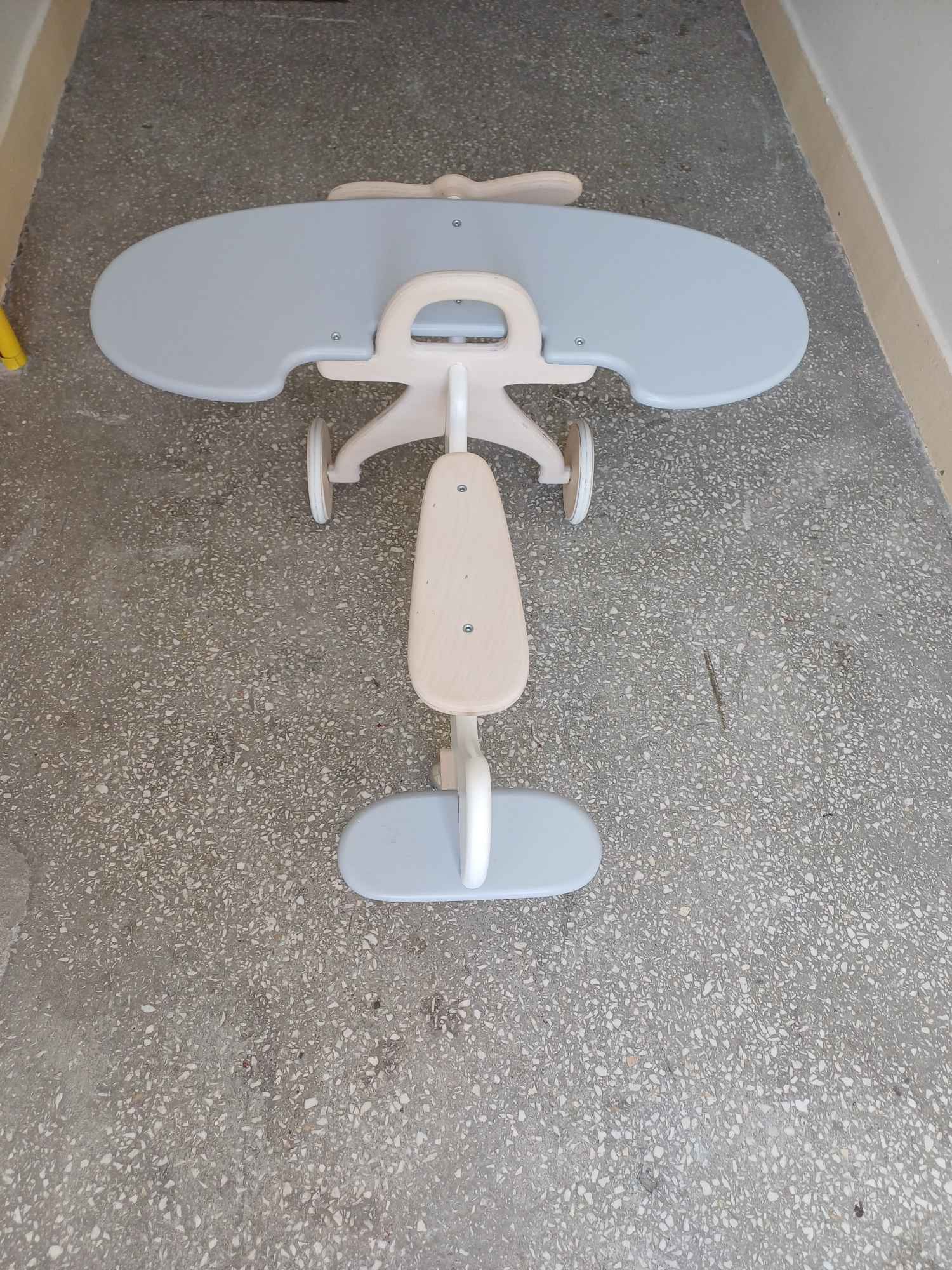 Sprzedam drewniany jeździk samolocik Praga-Południe - zdjęcie 2