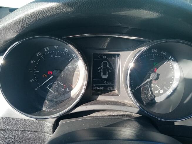 Skoda Superb 2 kombi 2014 170KM DSG Limanowa - zdjęcie 4