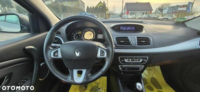 Renault Megane 1.6 16V 110 Dynamique Poręba - zdjęcie 11