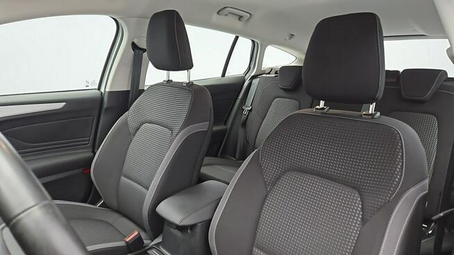 Ford Focus EcoBlue SCR Connected ! Z Polskie Salonu ! Faktura VAT ! Warszawa - zdjęcie 11