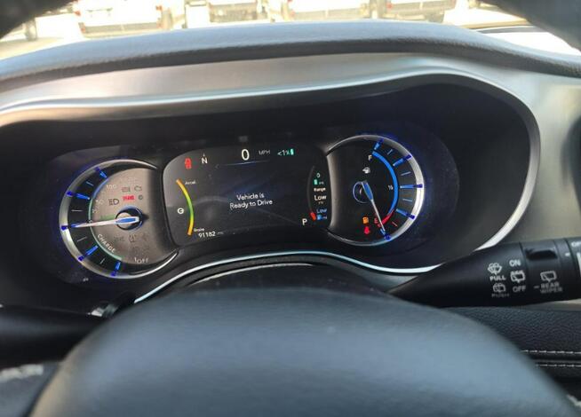 Chrysler Pacifica LIMITED / pakiet S / niski przebieg Białystok - zdjęcie 9