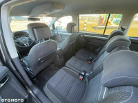 Volkswagen Touran 1.6 TDI Krosno - zdjęcie 8