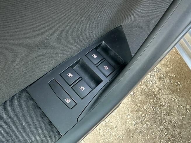 Opel Astra 1.6 CDTI 110KM/Nawigacja/Zamiana/Kredyt/Pakiet VIP Gwarant Warszawa - zdjęcie 11