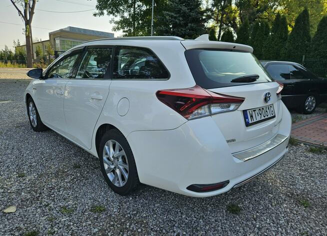 Toyota Auris 1.8 HSD 136KM Kamera Serwisowany Bardzo ładny! Otwock Mały - zdjęcie 6