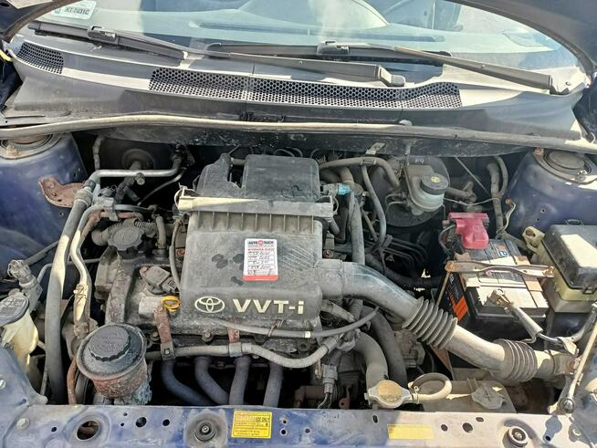 Toyota Yaris 1.0 00r Tarnów - zdjęcie 8