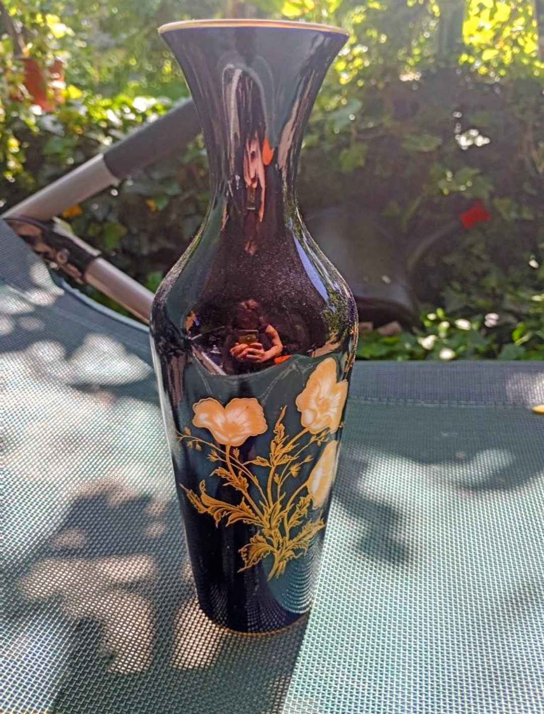 Sprzedam wazon  z porcelany Kluczbork - zdjęcie 1