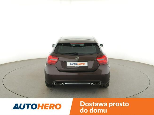 Mercedes A 220 4x4 automat full LED półskóra, czujniki parkowania Warszawa - zdjęcie 6