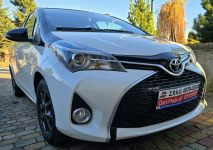 Toyota Yaris 1,33 VVT-i Premium e6w Wąchock - zdjęcie 5