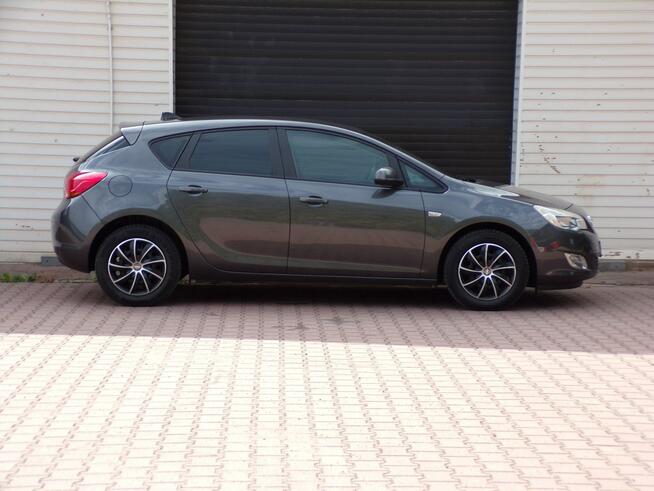 Opel Astra Klima /Gwarancja /1,6 /115KM /2011r Mikołów - zdjęcie 4