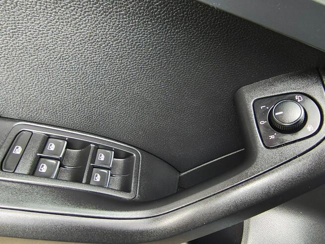 Seat Ateca bezwypadkowy bogata opcja serwis ASO Gwarancja Zgierz - zdjęcie 12