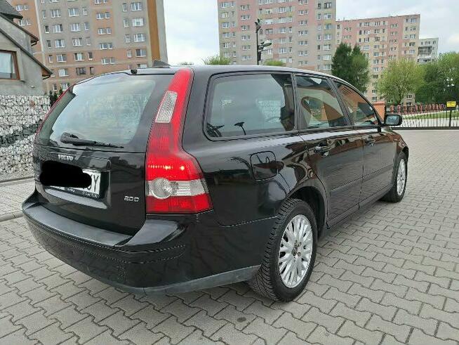 Sprzedam ładne utrzymane Volvo V50 rok 2006 silnik 2.0 HDi! Nowy Sącz - zdjęcie 3