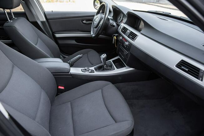 BMW 320 LCI 2.0d 143KM Manual ! Panorama Xenon Navi ! Super Stan ! Zwoleń - zdjęcie 10