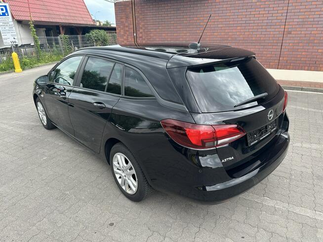 Opel Astra Sports Tourer 1,2 Turbo Jak Nowy Serwisow Bydgoszcz - zdjęcie 3