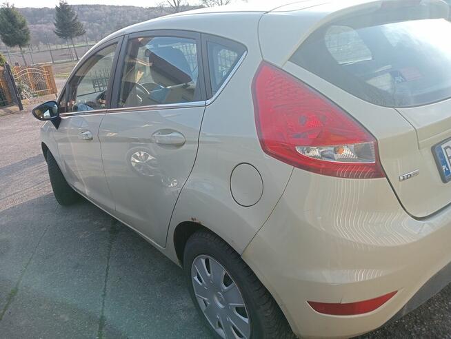 Ford Fiesta 1.4 TDCI 2009 rok Babice - zdjęcie 4
